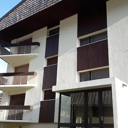 - Spacieux 2 Pieces Renove, 4-6 Pers, Parking, Centre-ville, Proche Commerces Et - Fr-1-802-51 *