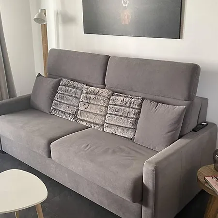 - Spacieux 2 Pieces Renove, 4-6 Pers, Parking, Centre-ville, Proche Commerces Et - Fr-1-802-51 Apartment Les Gets